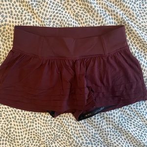 lululemon maroon skirt with shorts
